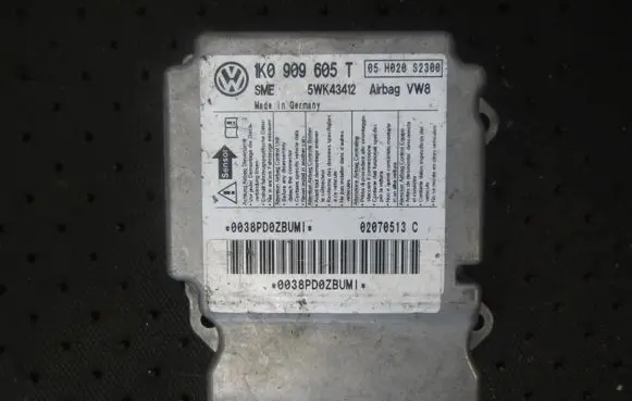 Volkswagen Jetta V Airbag control unit/module 1k0909605t 5wk43412
