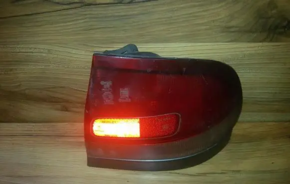 Mazda 626 Rear/tail lights 0431392