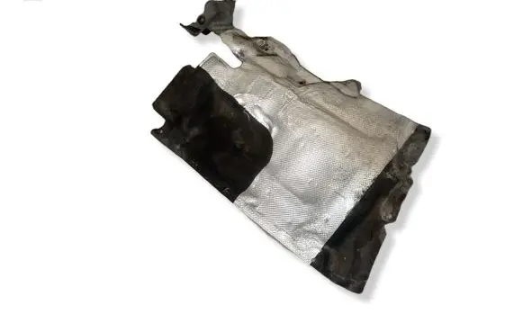 Volvo V70 Heat shield in engine bay 
