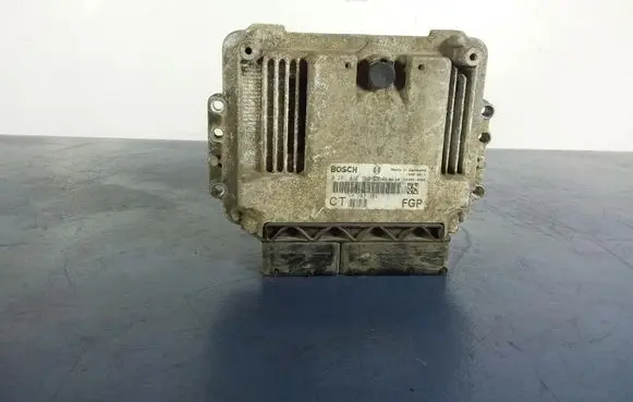 Opel Zafira B Engine control unit/module ECU 0281012710