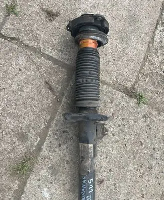 Volkswagen Touran I Front shock absorber/damper
