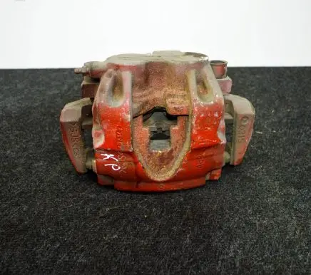Mercedes-Benz GLE (W166 - C292) Front brake caliper