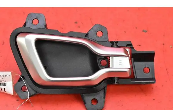 KIA Sportage Front door interior handle 82623R2000
