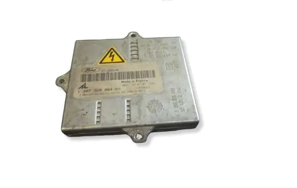 Ford Mondeo Mk III Xenon control unit/module 1S7112B655AA