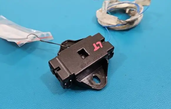 Audi Q7 4M Central body control module 4M0947293 IMPRK1566605
