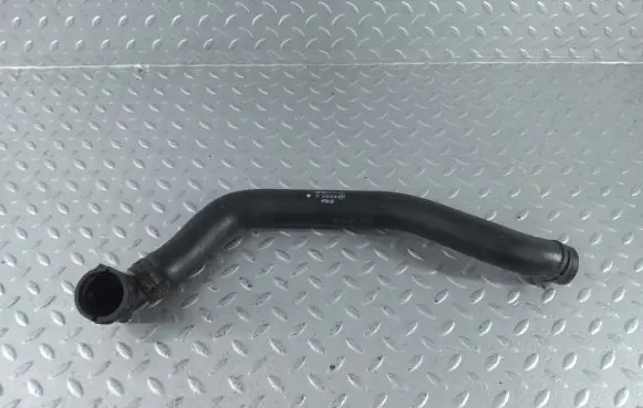 Volkswagen PASSAT B8 USA Engine coolant pipe/hose 5C0122101AA