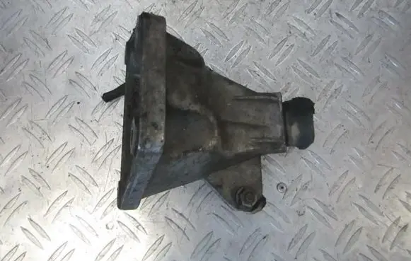 Audi A6 S6 C5 4B Engine mounting bracket 4b0199308