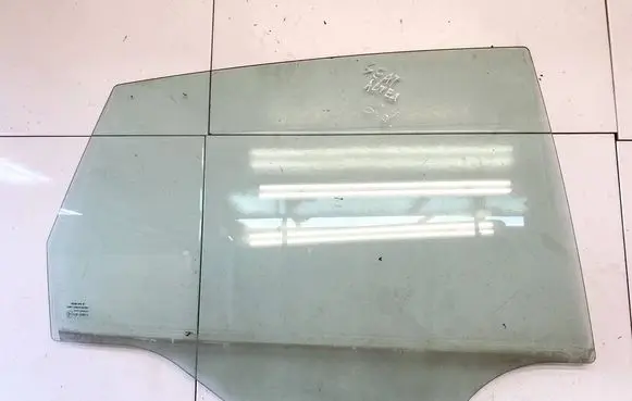 Seat Altea Rear door window glass as2