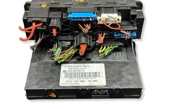 Mercedes-Benz CLK A209 C209 Fuse box set 2095451401 5DK00848512