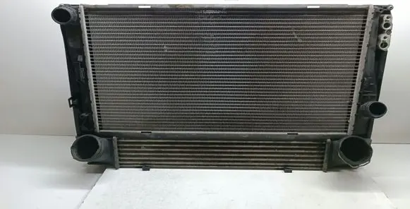 BMW 3 E90 E91 Radiator set 7810257 9169526