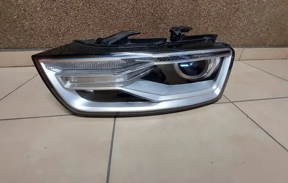 Audi Q3 8U Headlight/headlamp 8UO941005C