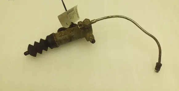 Clutch slave cylinder