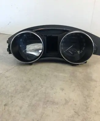 Skoda Superb B6 (3T) Speedometer (instrument cluster) 3T1920841F VD104815 0952508951