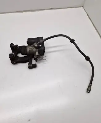BMW X1 F48 F49 Rear brake caliper 6854439 34206883033 6883033
