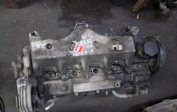 Volvo V70 Engine D5244T 2.4D