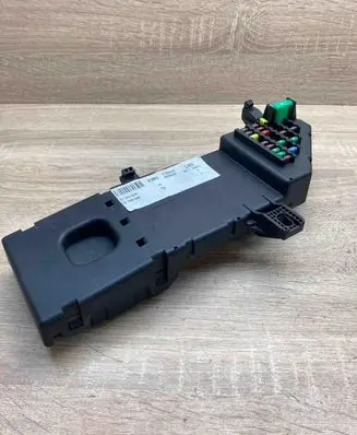 Opel Vectra C Comfort/convenience module 13223679 13193588 77GH7C