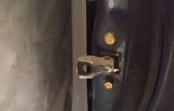 Mitsubishi Grandis Front door check strap stopper 