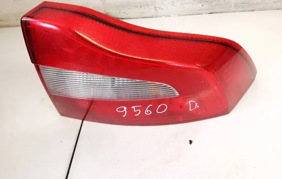 Volvo S80 Rear/tail lights