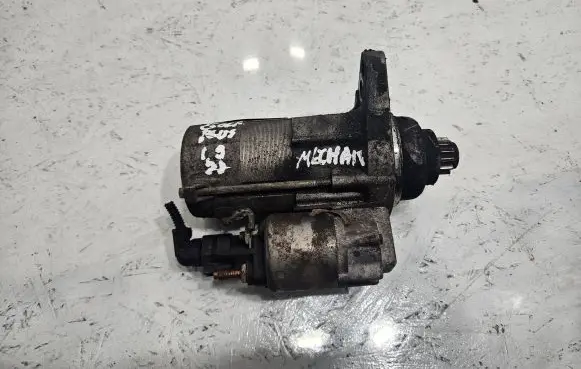 Volkswagen Golf Plus Starter motor 02Z911023H