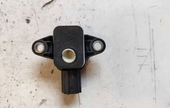 Audi A3 S3 A3 Sportback 8P Airbag deployment crash/impact sensor 8p0955557