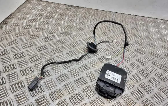 Toyota Auris E180 Other control units/modules 8566430030 3170011690 2YF022L115928