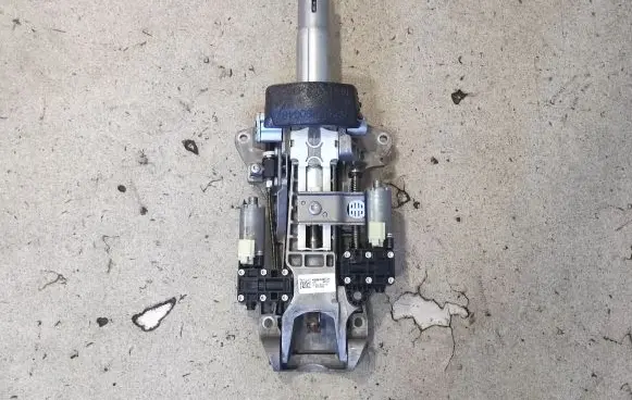 Mercedes-Benz S W222 Steering wheel axle A2224603001