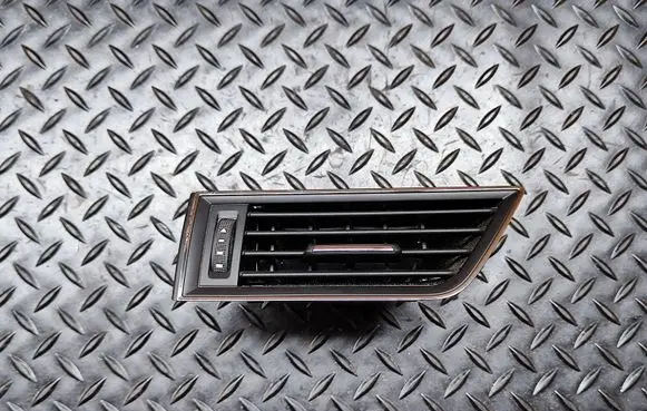 Skoda Superb B8 (3V) Dashboard side air vent grill/cover trim 3V0819701C