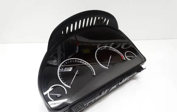 BMW 5 F10 F11 Speedometer (instrument cluster) 9342806 17388410 0263715186