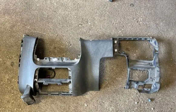 Volkswagen Tiguan Dashboard lower bottom trim panel 5M1857051