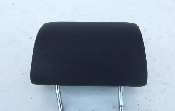 BMW 5 E39 Rear seat headrest 