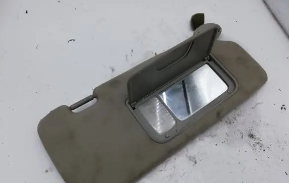 Chevrolet Captiva Sun visor NOCODE
