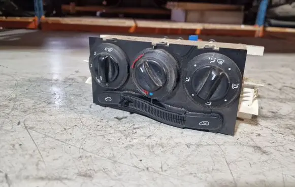 Mercedes-Benz A W168 Climate control unit