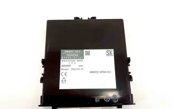 Toyota Auris E180 Other devices 8999002161