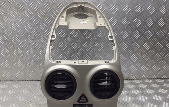 Opel Corsa D Panel trim 13204955