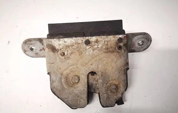 Fiat Punto (188) Tailgate/trunk/boot lock/catch/latch 55701971
