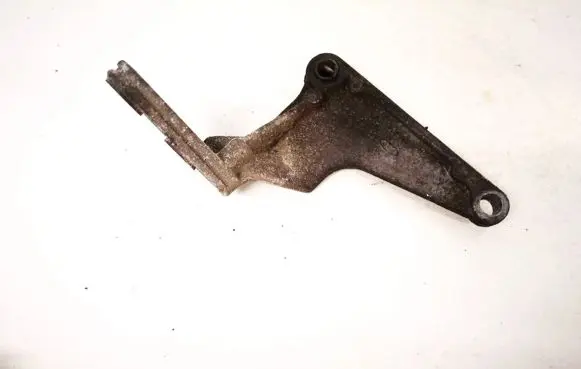 Ford Mondeo MK I Engine mounting bracket 93bb3e679ad 93bb-3e679-ad