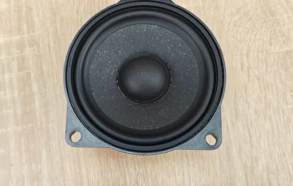 Panel speaker