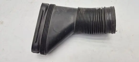 Volkswagen Golf VI Air intake duct part 1K0129618BM