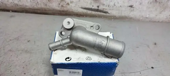 Lancia Delta II Thermostat/thermostat housing 7723325