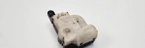 Chrysler Grand Voyager III Air flap motor/actuator 4734058B