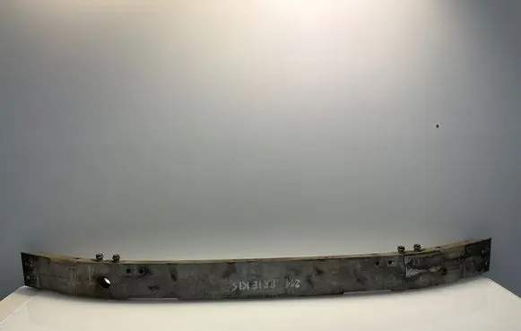 Mercedes-Benz E W211 Front bumper cross member