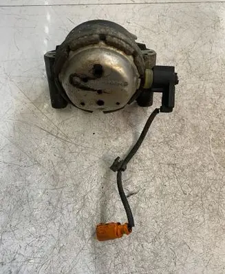 Audi A8 S8 D4 4H Engine mount bracket MP5161