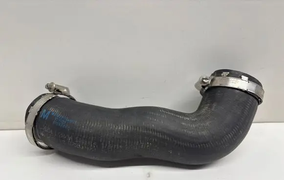 Skoda Rapid (NH) Intercooler hose/pipe 6R0145832E