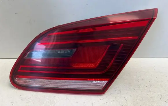 Volkswagen PASSAT CC Tailgate rear/tail lights 3C8945308Q