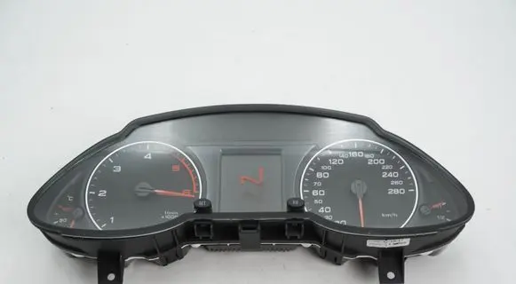 Speedometer (instrument cluster)