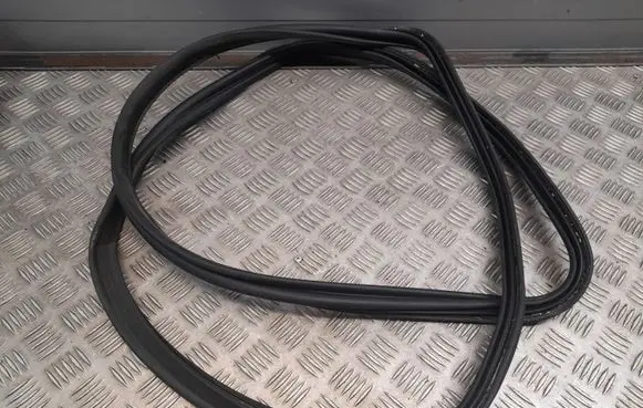 Audi A4 S4 B8 8K Trunk rubber seal (body) 8K5827705C
