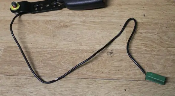 Volvo S80 Front seatbelt buckle