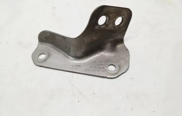 Alfa Romeo Giulia Engine mounting bracket 50553194