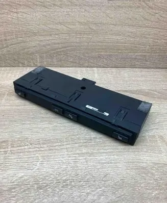 BMW 5 E60 E61 Seat heating switch 6952479 13580362