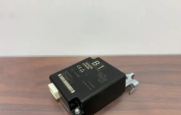 Toyota RAV 4 (XA50) Other control units/modules 897B042110 61G088000 10R059198